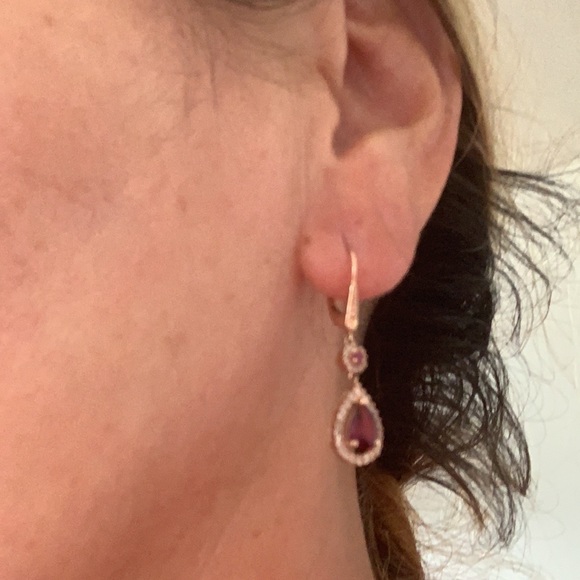 14K rose gold garnet gorgeous earrings - Picture 5 of 8